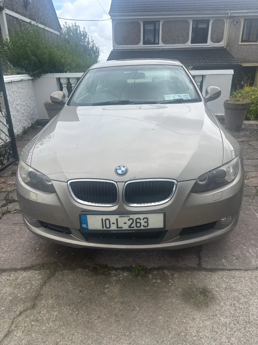 BMW 3-Series 2010 - Image 1