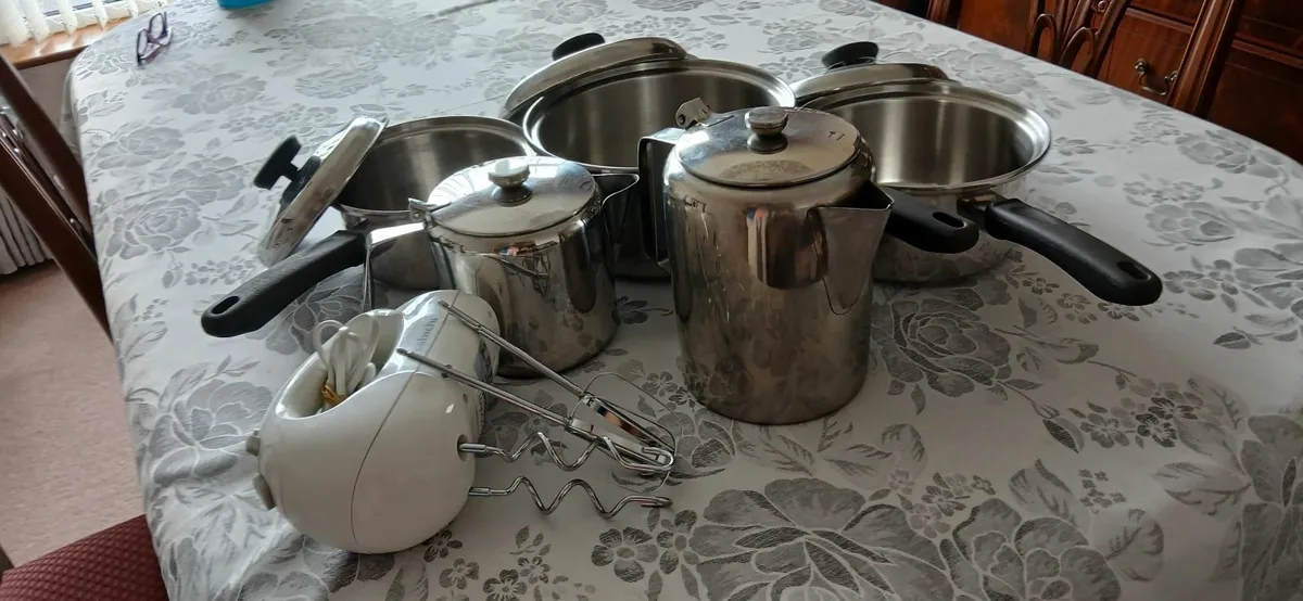 Household  goods - Image 1