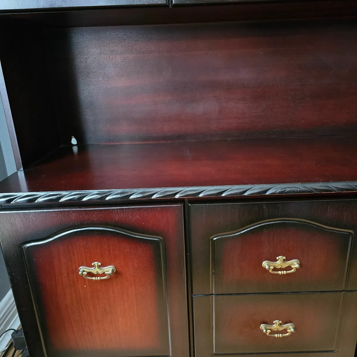 Cabinet - Image 2