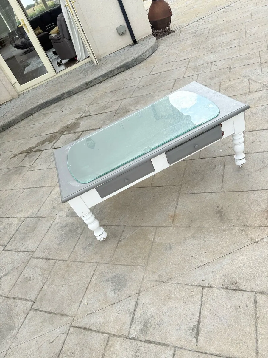 Coffee table - Image 4