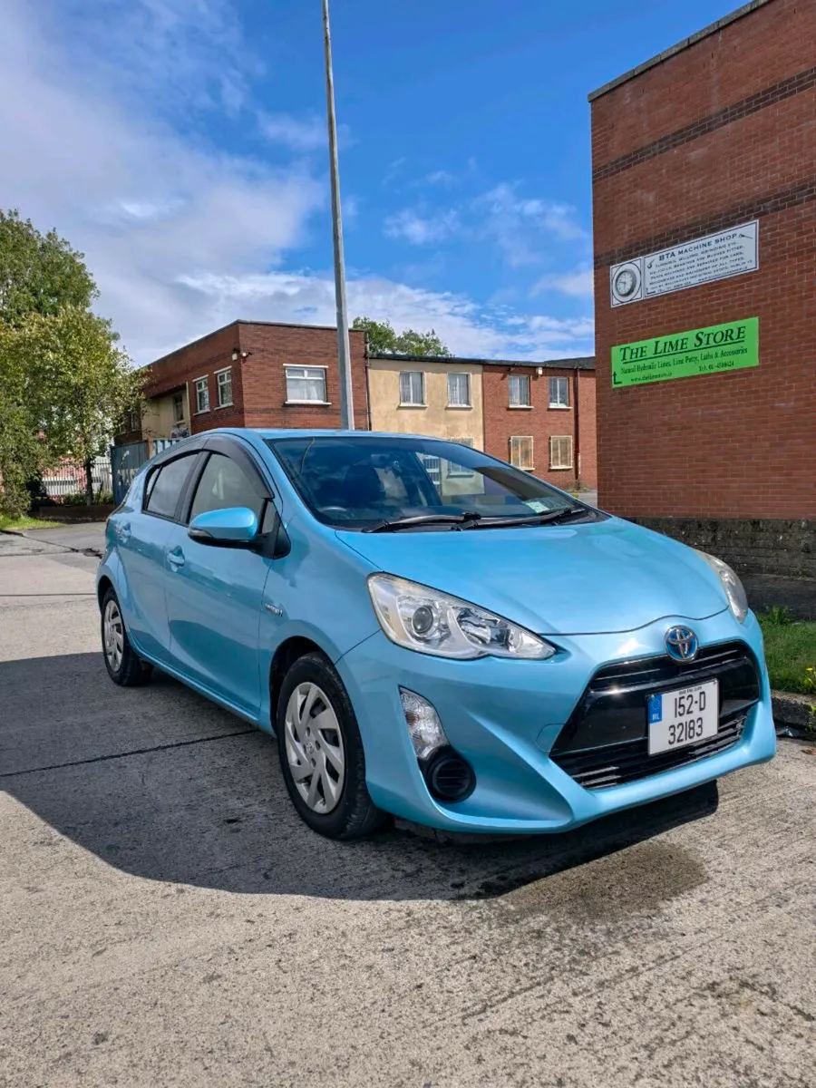 Automatic Hybrid Toyota Aqua 2015 NCT 12/26 - Image 1