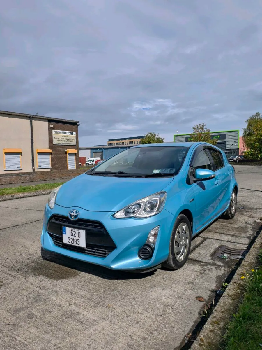 Automatic Hybrid Toyota Aqua 2015 NCT 12/26 - Image 3