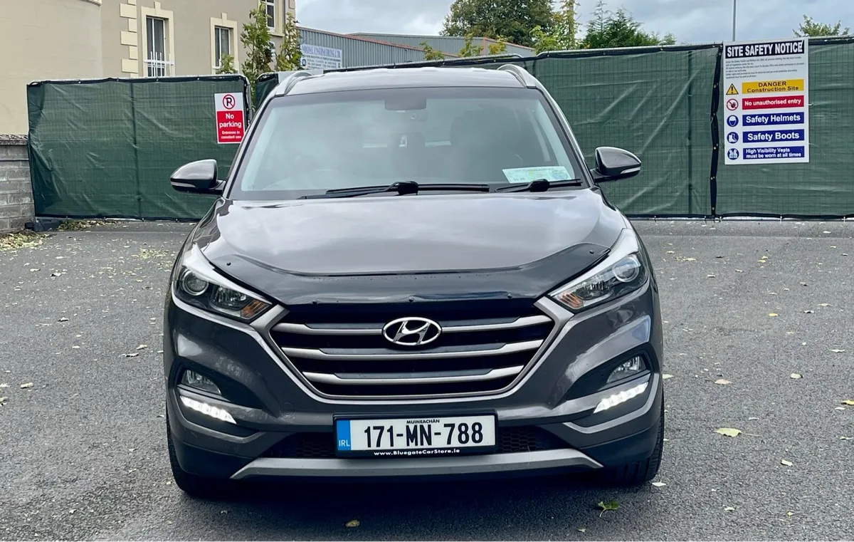 2017 Hyundai Tucson 1.7CRDI Executive - Image 2