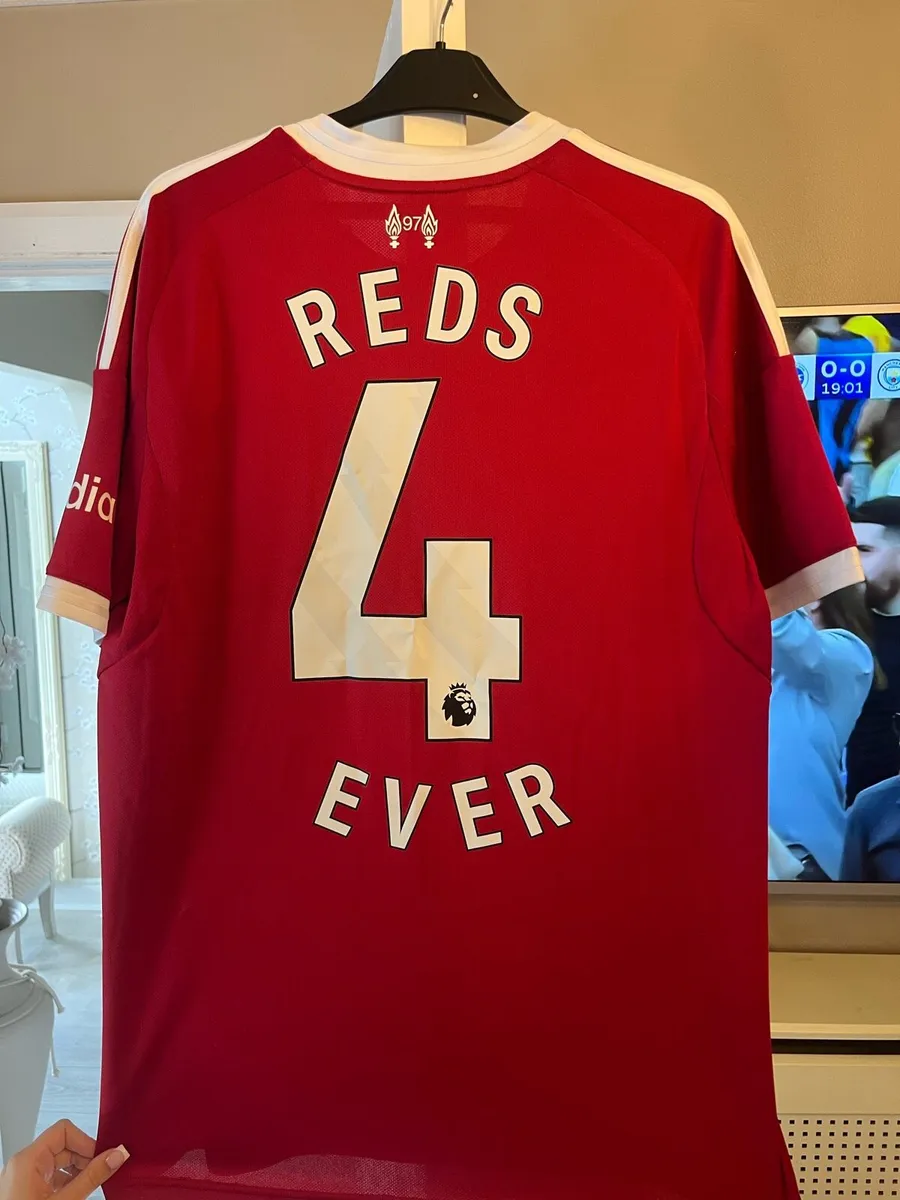 Liverpool jersey - Image 2