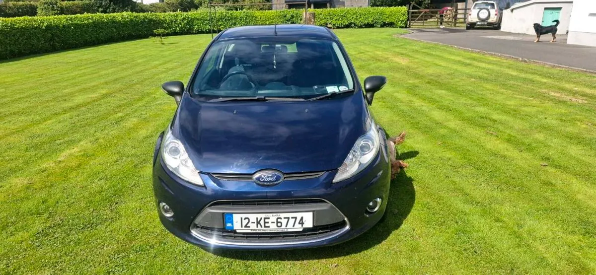 2012 ford fiesta - Image 4