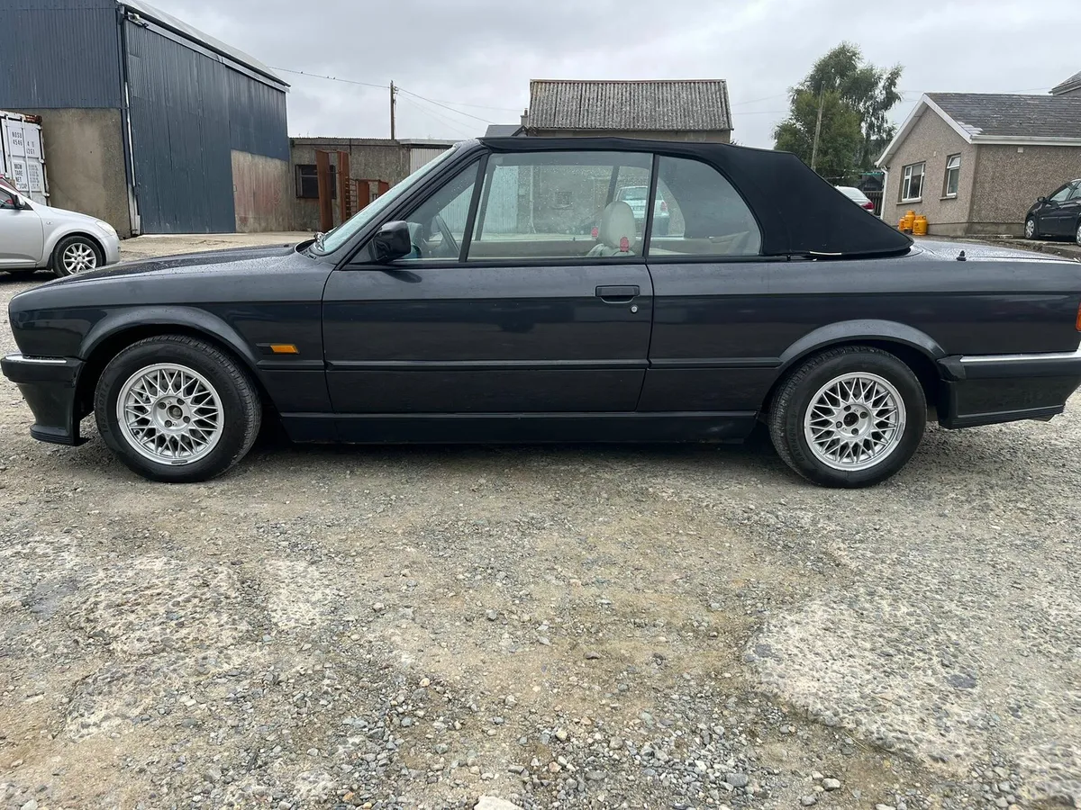 BMW E30 325 - Image 4