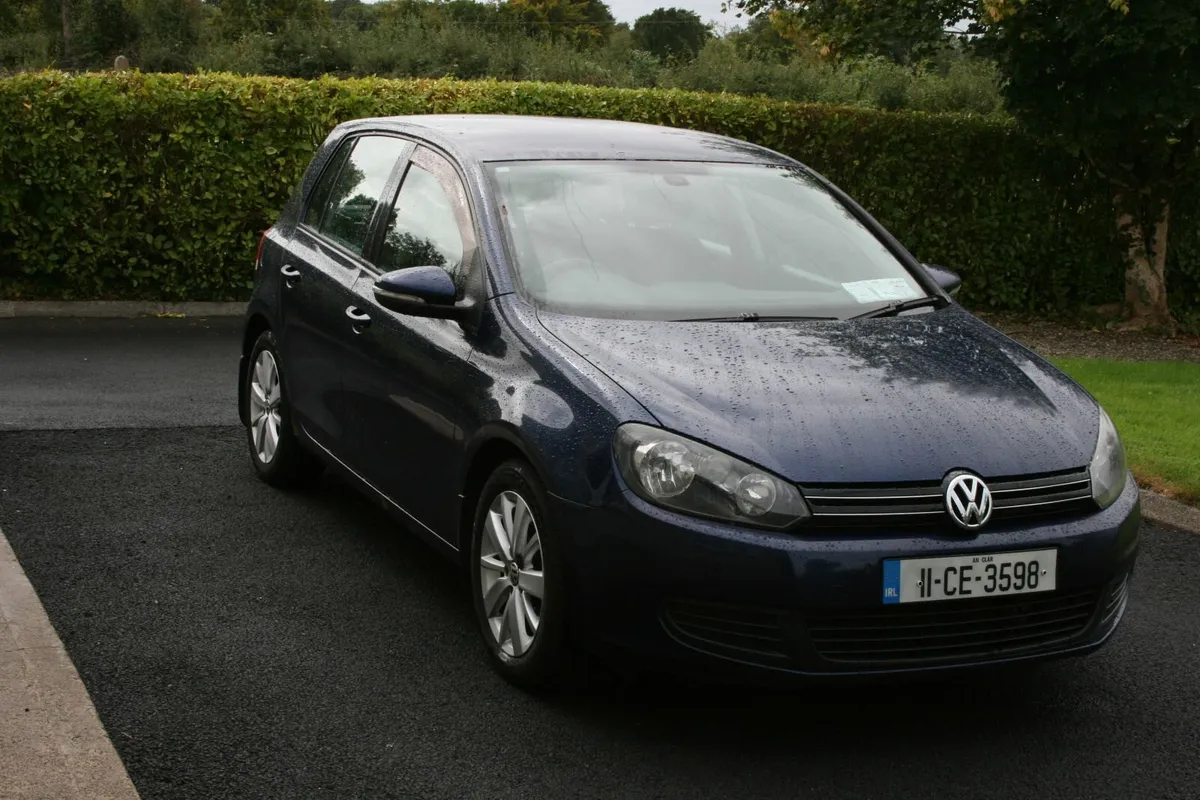 Volkswagen Golf 2011 - Image 1