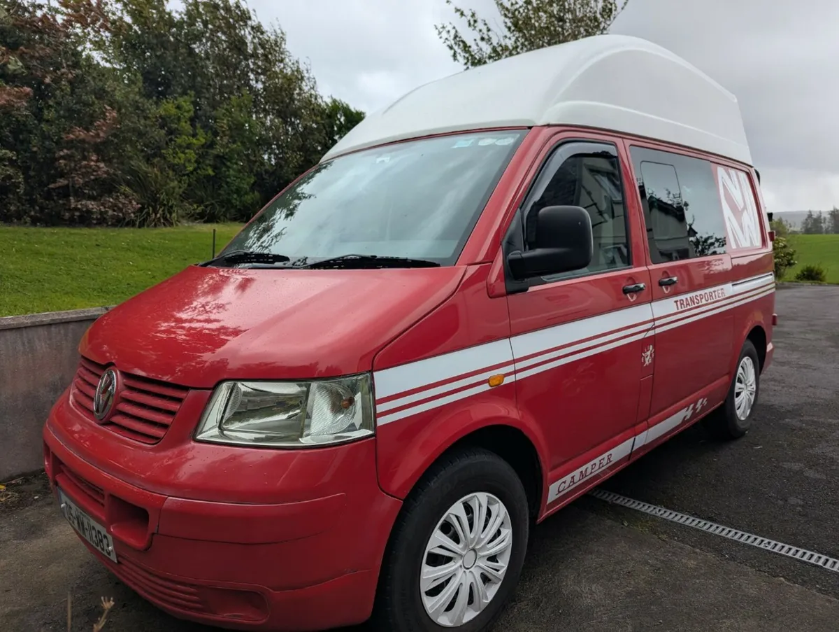 VW T5. 2005 SWB 2.5tdi . 2 berth camper KING BED - Image 1