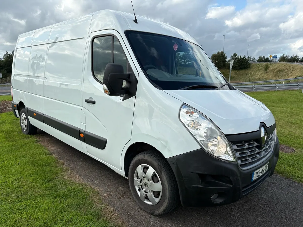 2016 Renault Master van - Image 1
