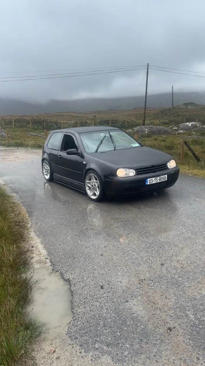 Volkswagen Golf - Image 2