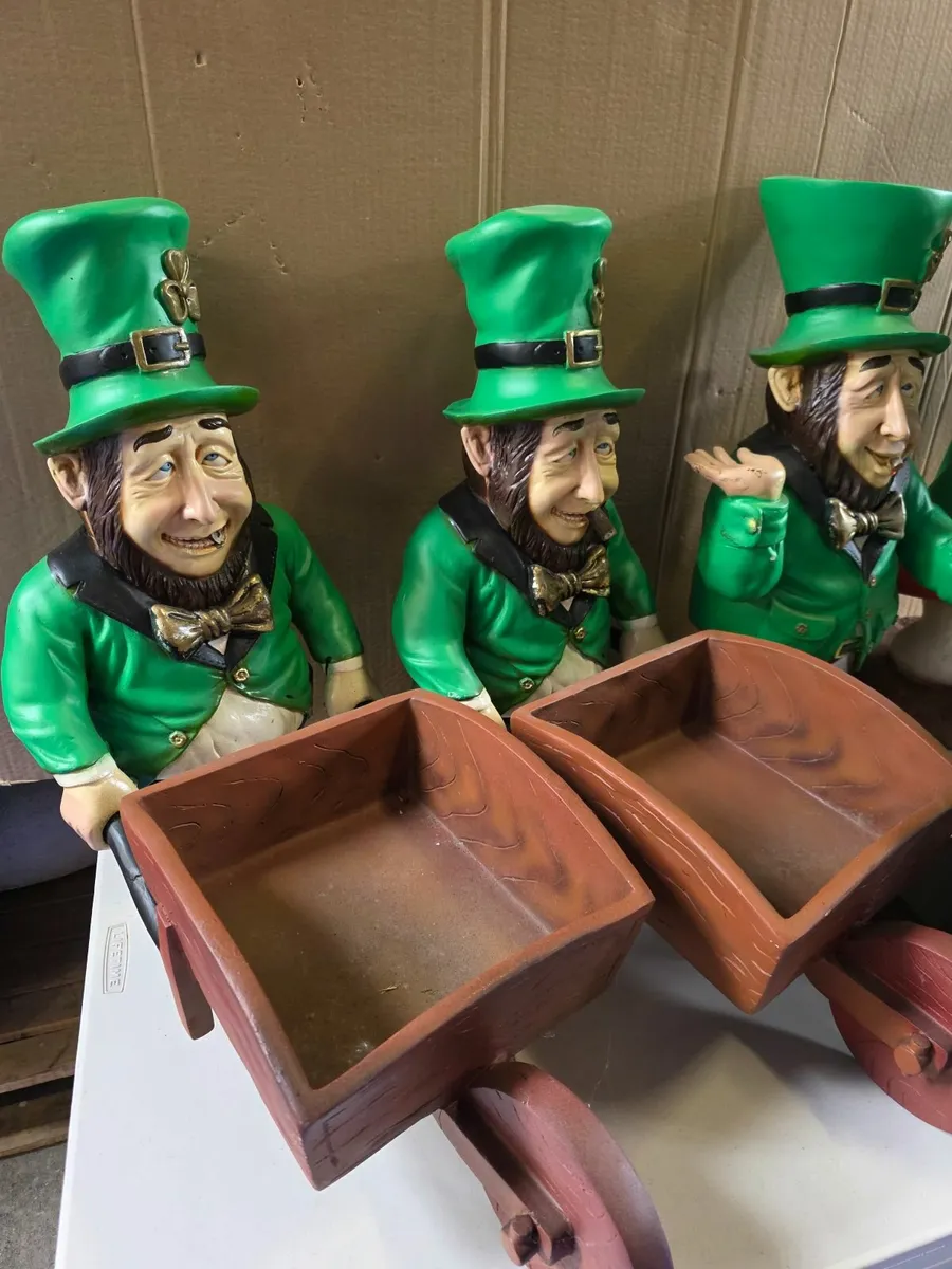 Irish Leprechaun Props Displays - Image 3