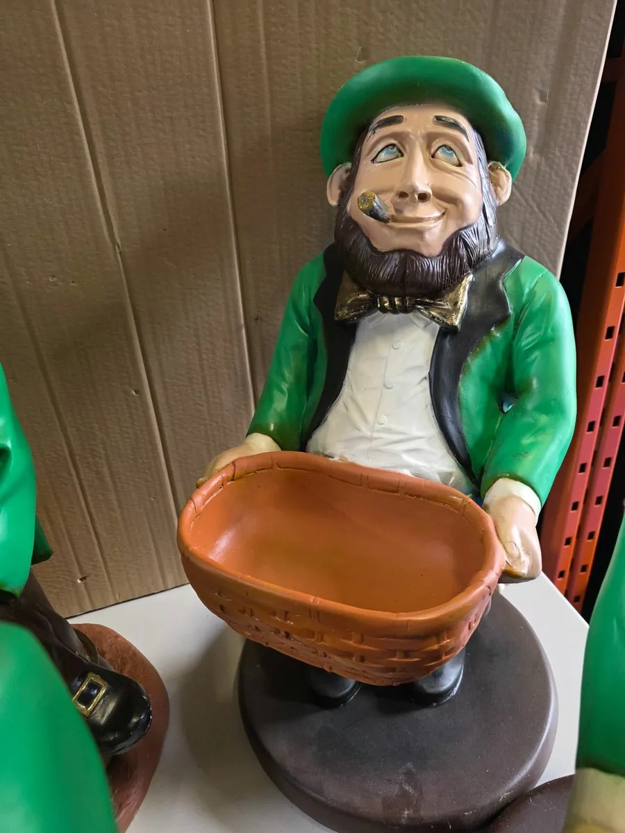Irish Leprechaun Props Displays - Image 4