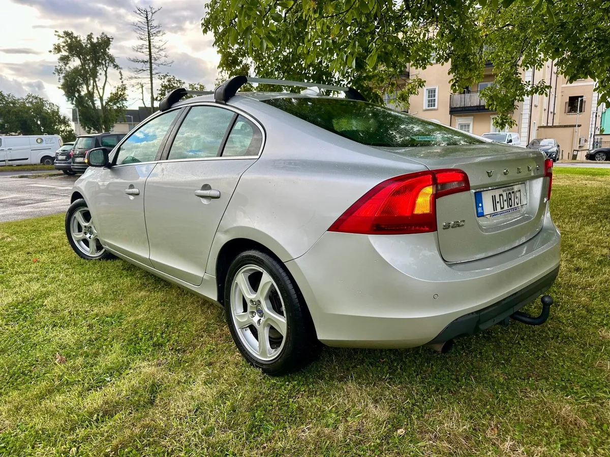 Volvo S60 2011 - Image 4