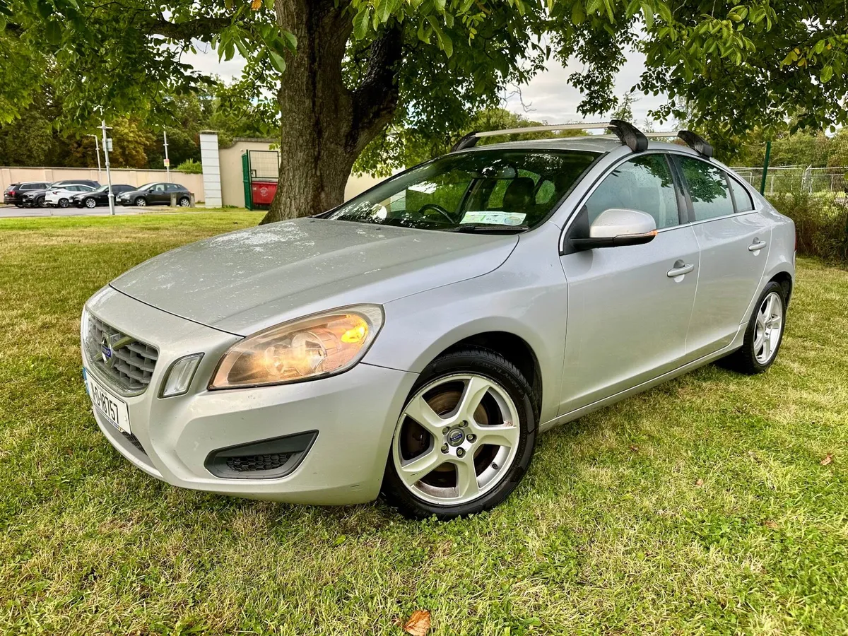 Volvo S60 2011 - Image 3