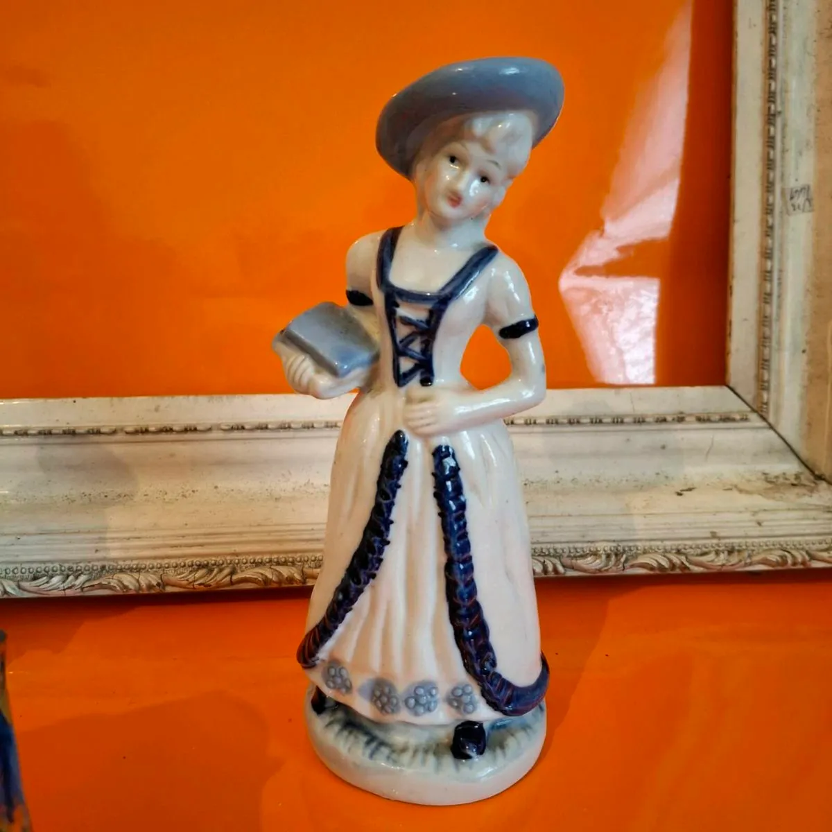 Collection of Delft Figurines - Image 4
