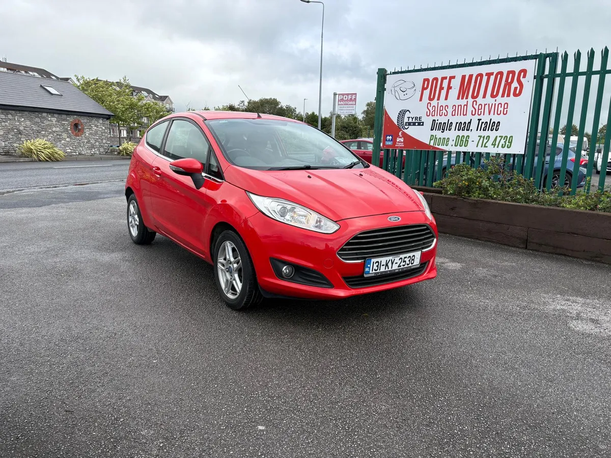 Ford Fiesta 2013 - Image 2
