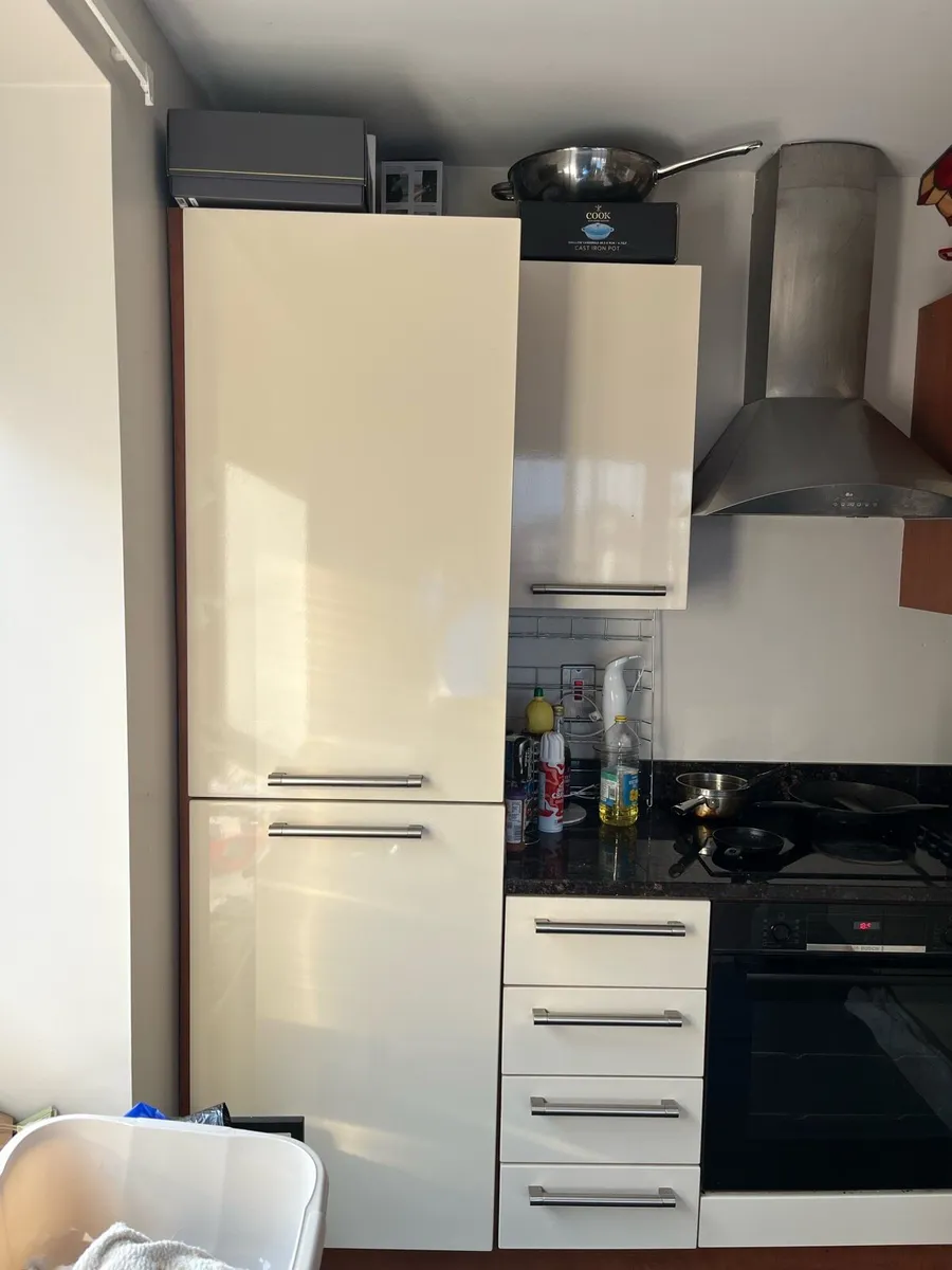 Kitchen with Granite - Image 4
