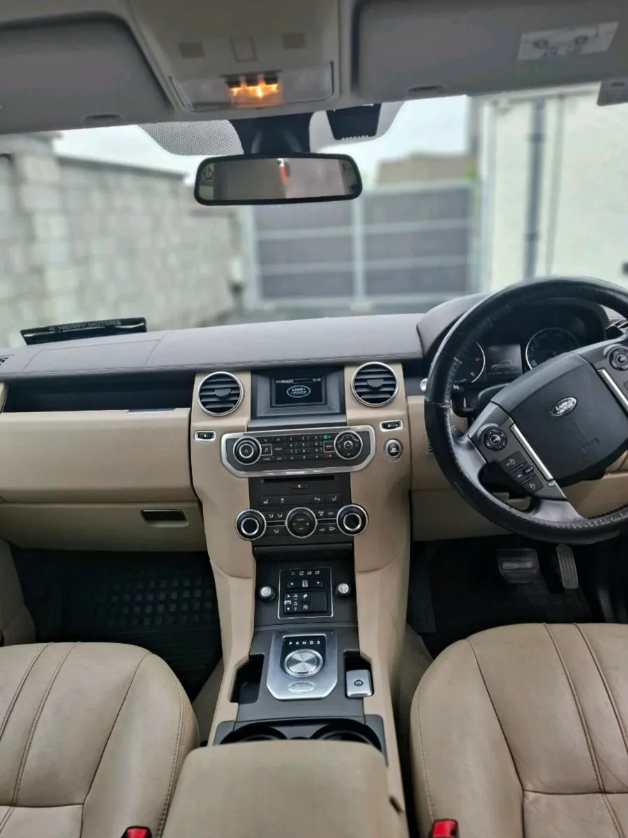 Landrover Discovery commercial crewcab - Image 2