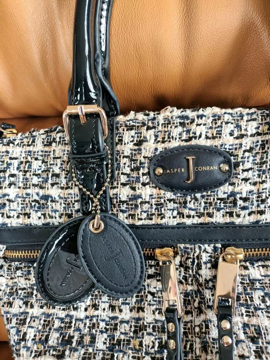 Navy tweed jasper Conran handbag - Image 3