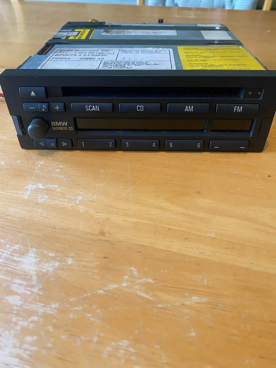 BMW cd radio cd player - Image 2