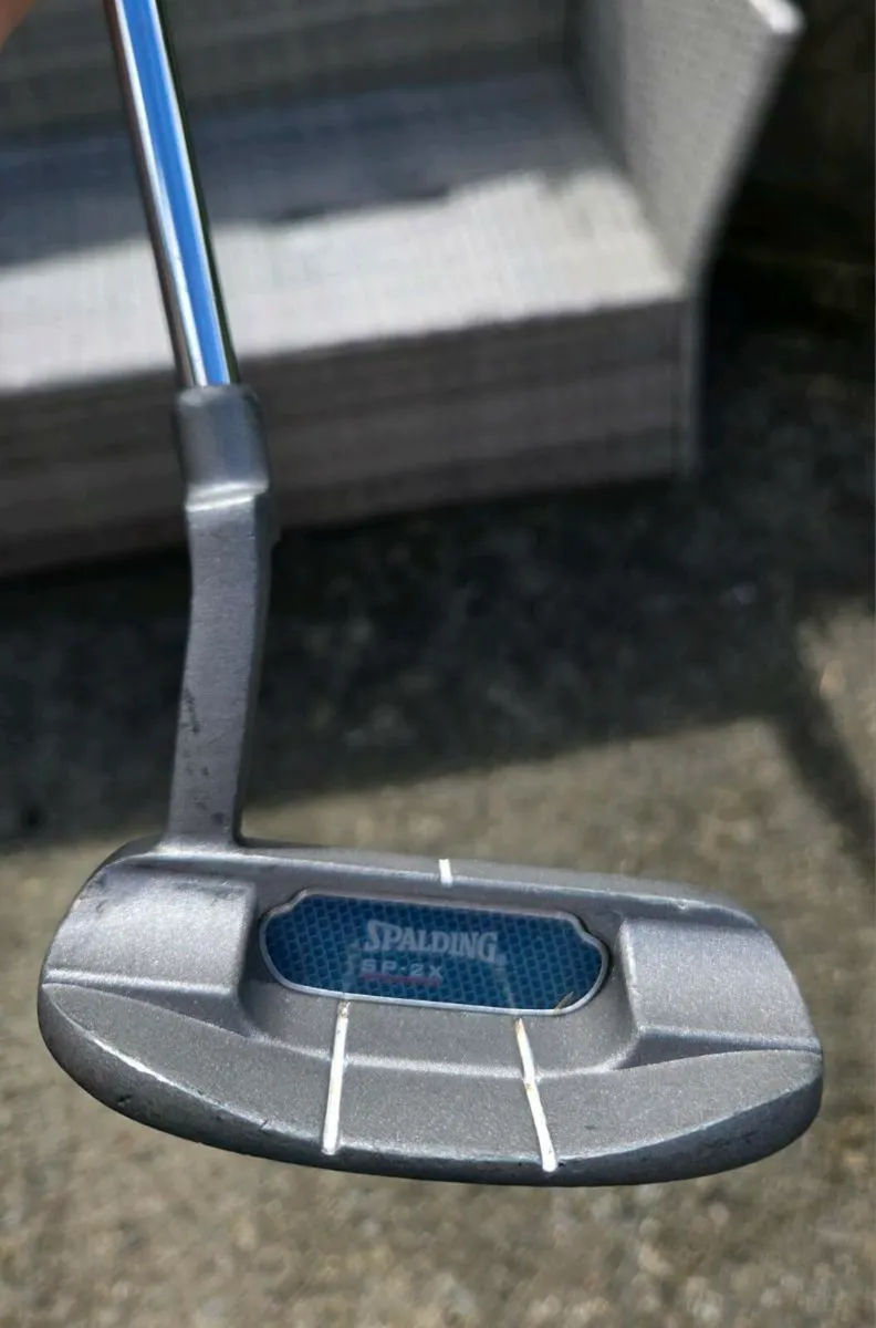 Golf clubs and bag - Image 4