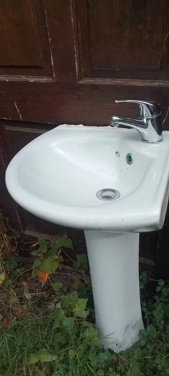 sink - Image 2