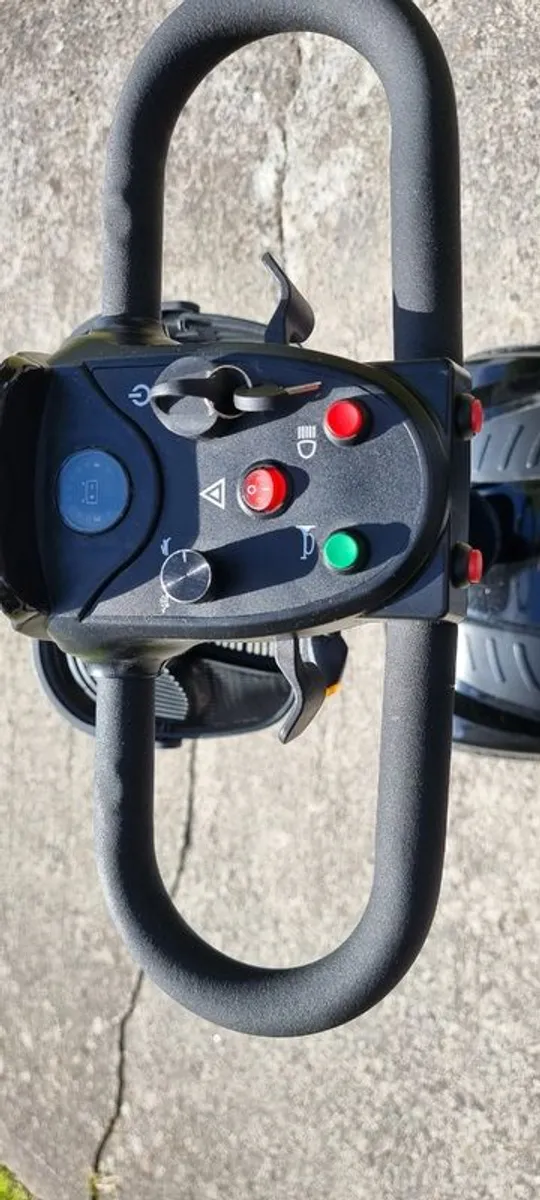 Mobility scooter - Image 4