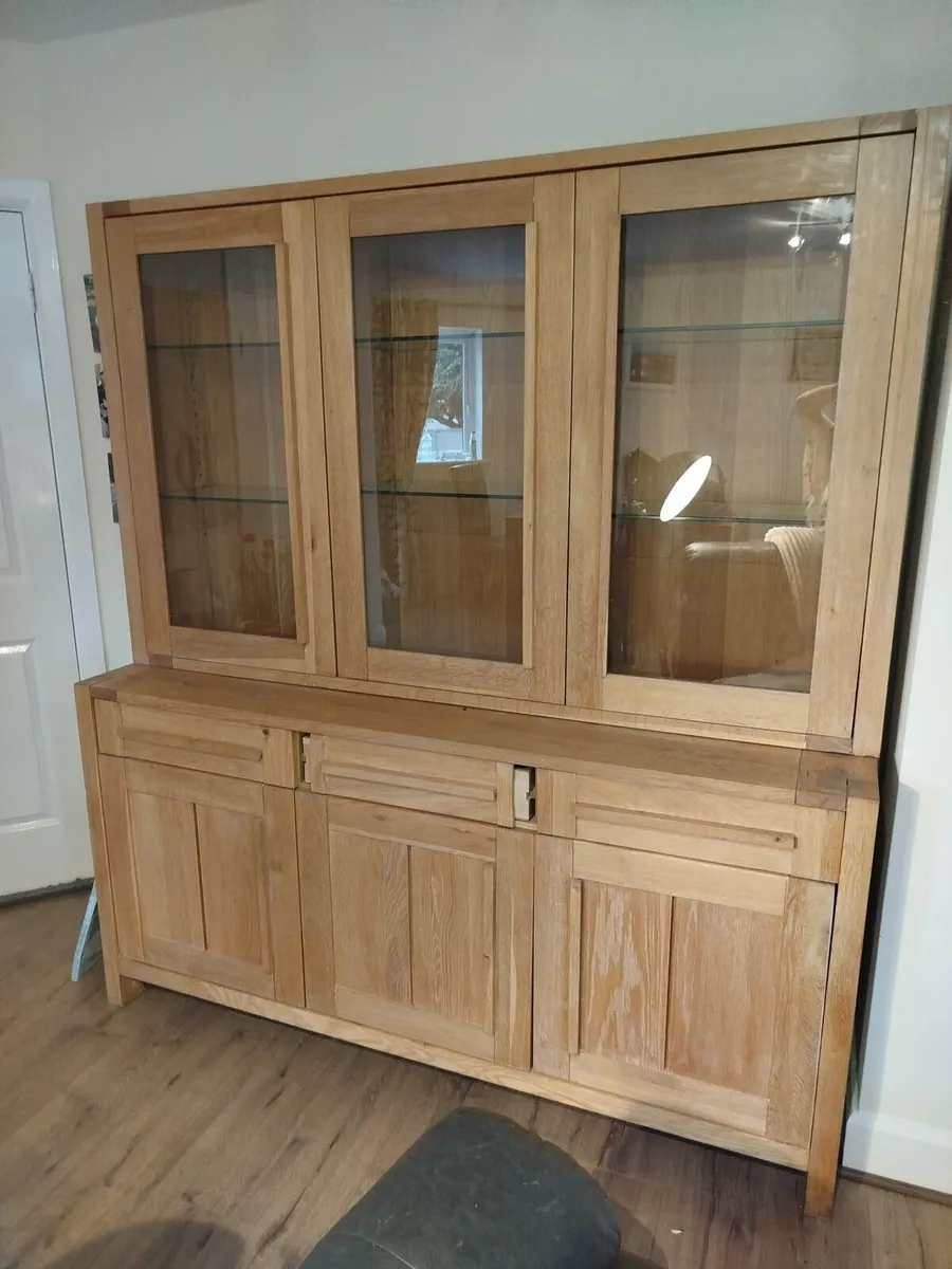 Cabinet - Image 2