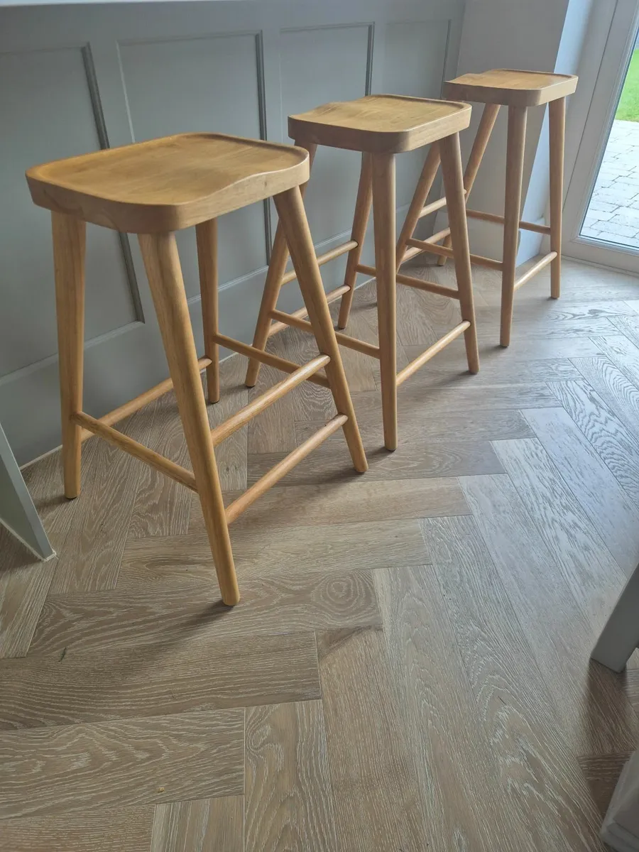 3 wooden Kitchen Bar Stools.