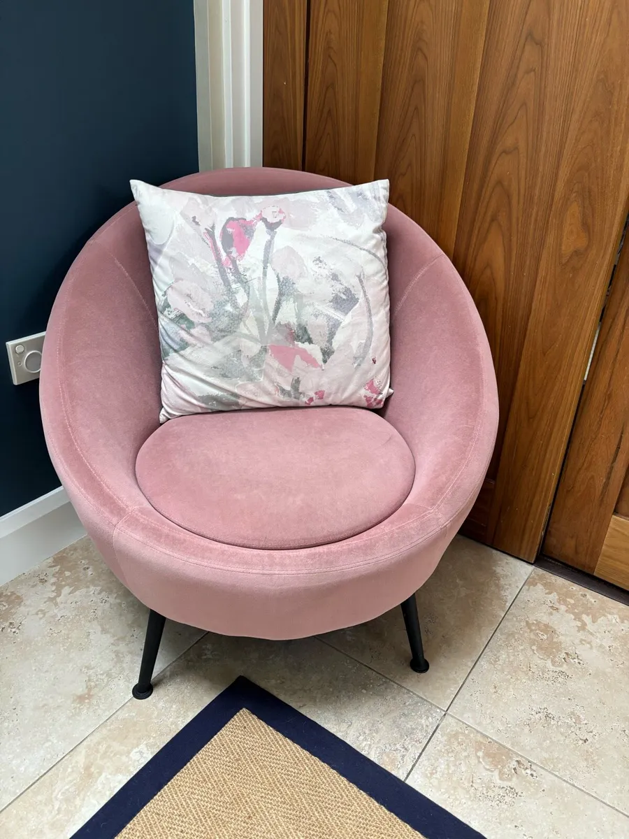 Pink Armchair (occasional chair) - Image 1