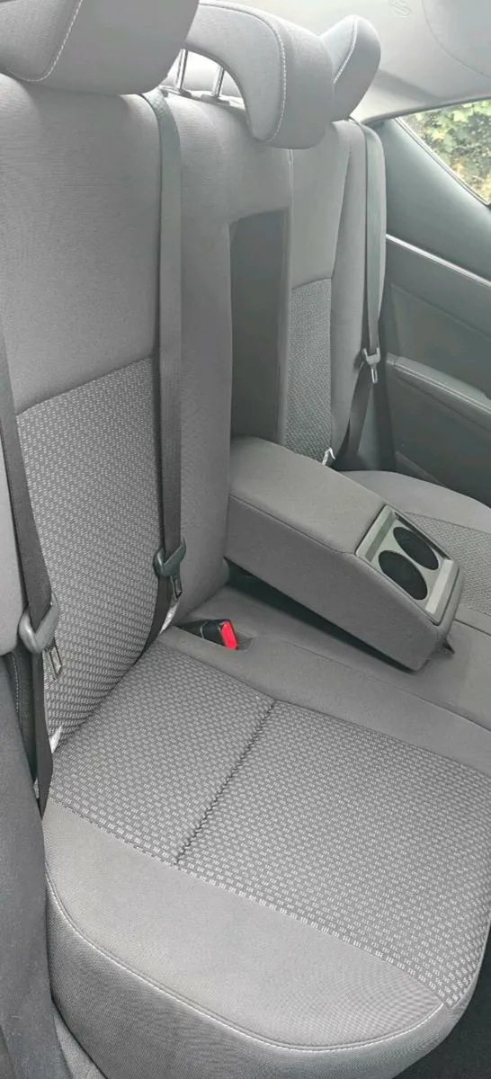 Toyota Corolla 2016 1.4 D4D - Image 3
