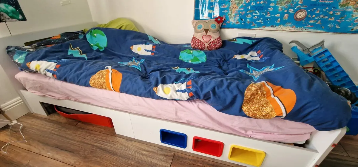 LEGO Bed - Image 2