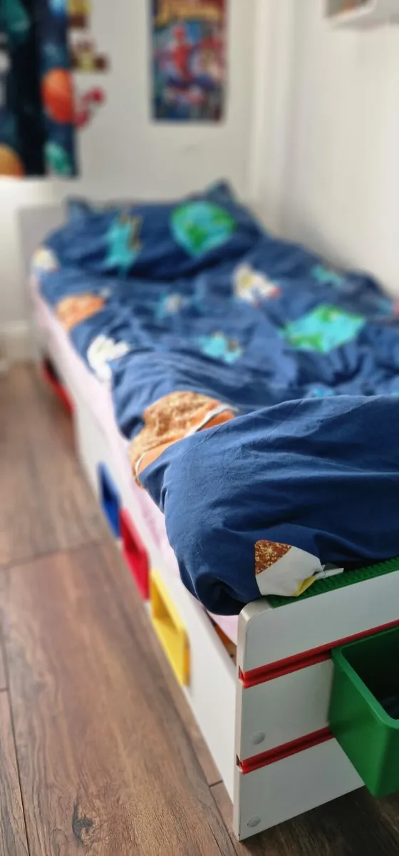LEGO Bed - Image 3