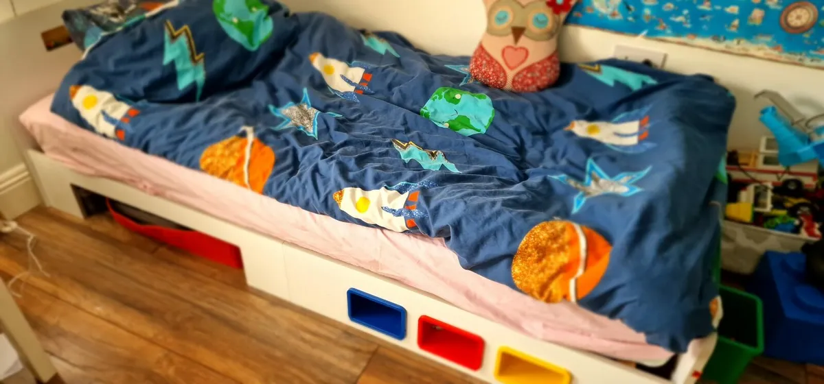 LEGO Bed - Image 4