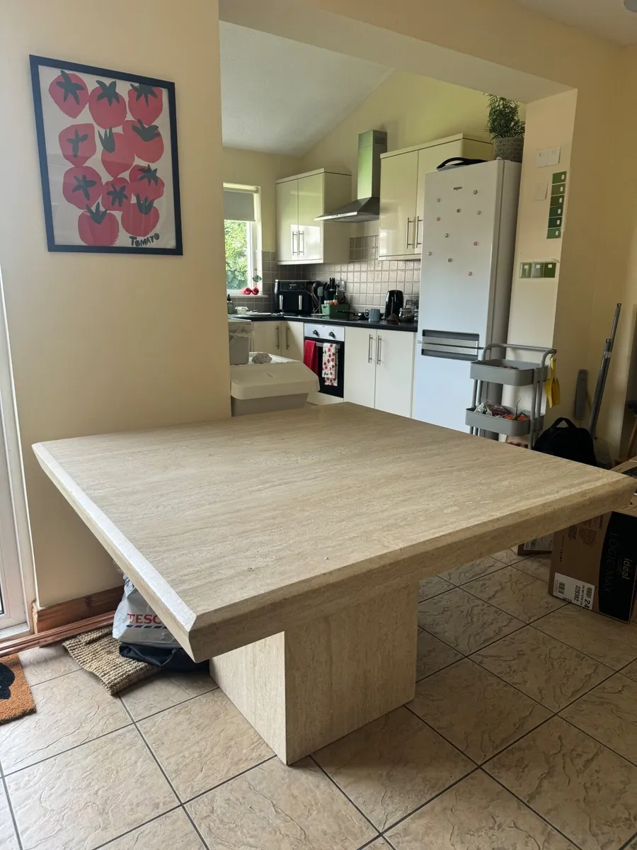 Natural stone table - Image 1