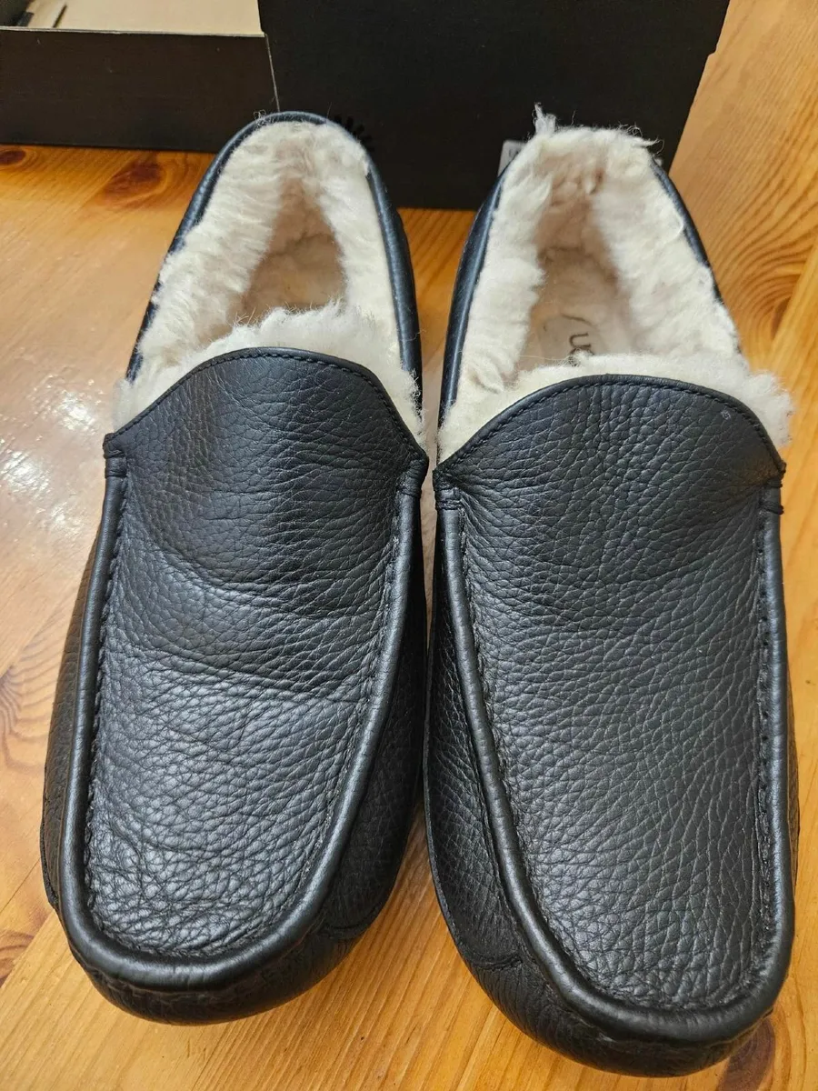 Mens Ugg leather slipper - Image 4