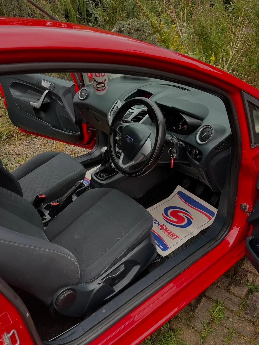 Ford fiesta - Image 3