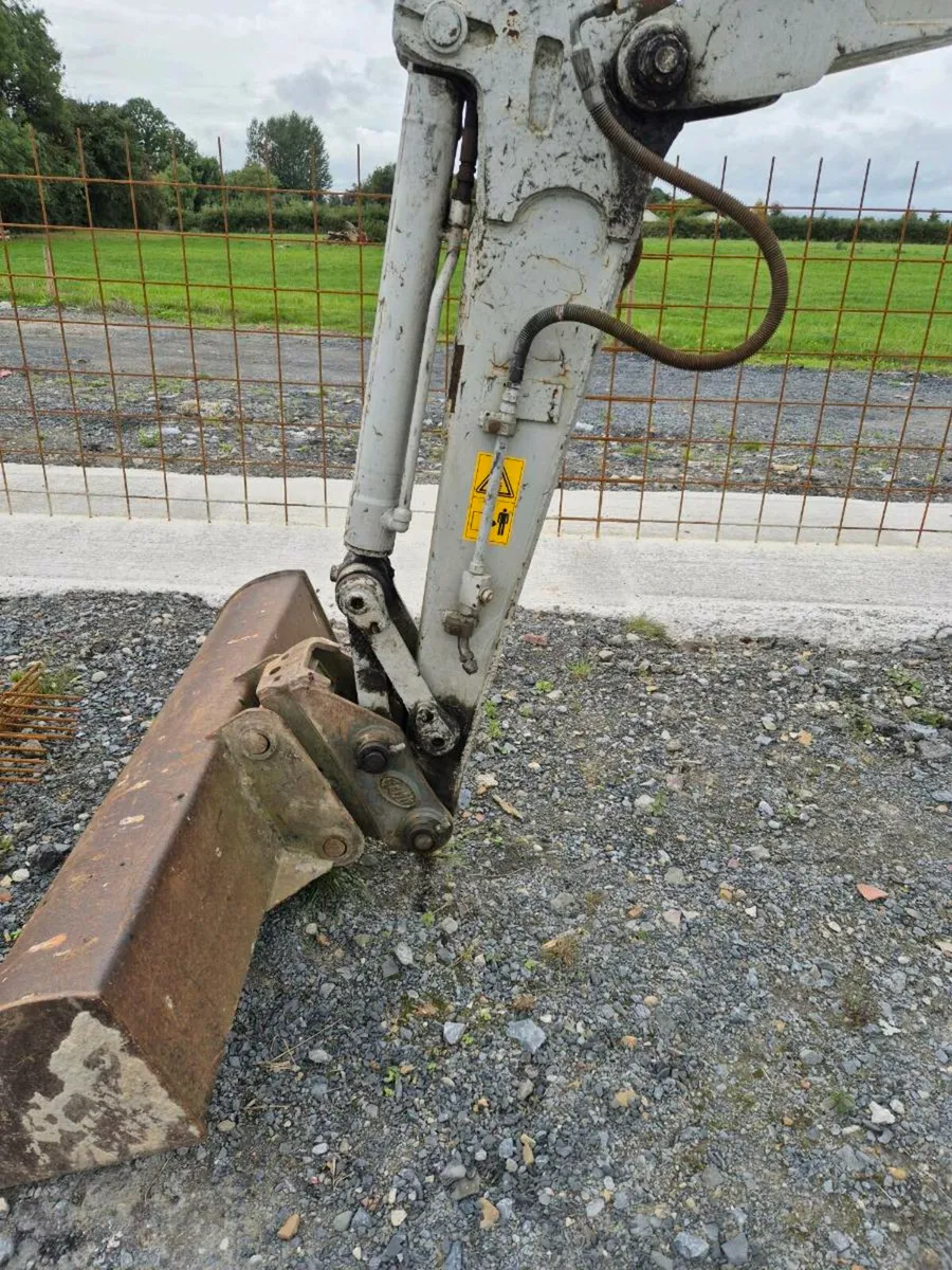 Takeuchi TB145 - Image 4