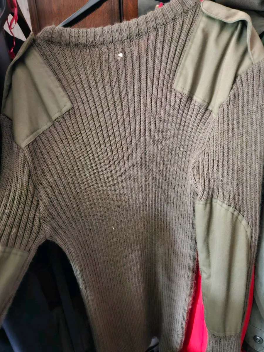 Irish Army Military Defence Forces Jumper - Image 4