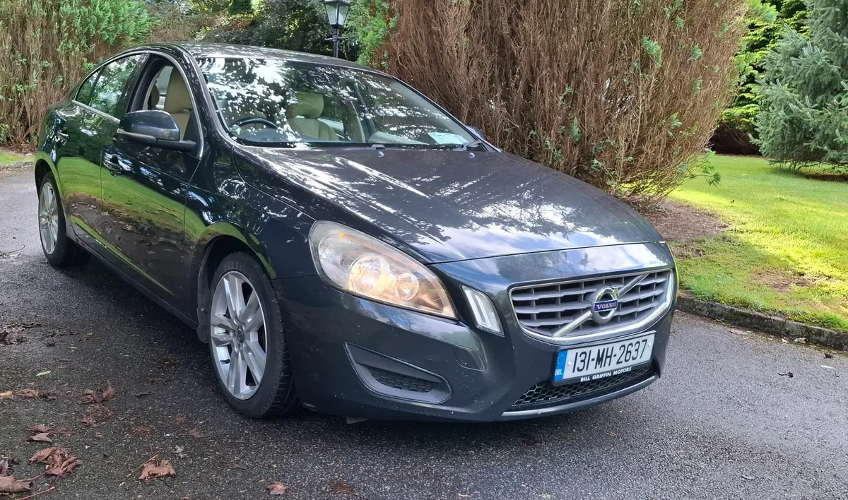 13 Volvo S60 , Spotless,   NEW NCT 9/26 - Image 3