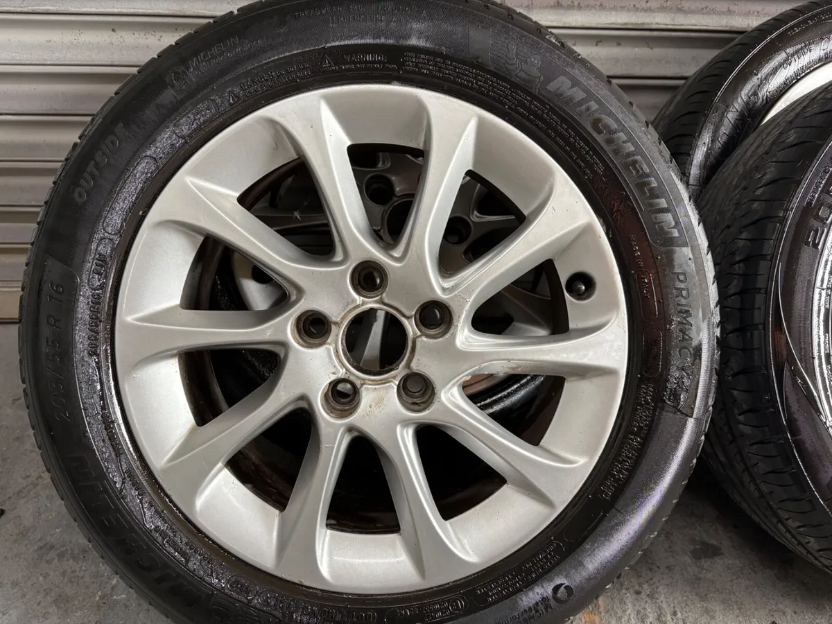 Ford 16” Alloys - Image 4