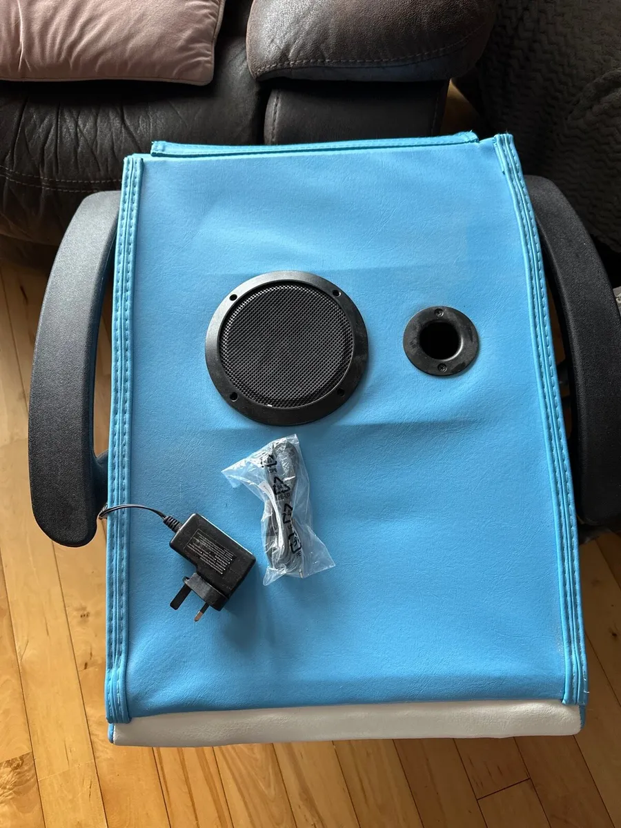 Gaming chair - Image 1
