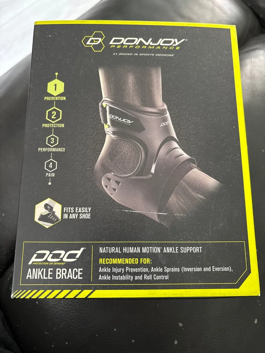 Ankle brace - Image 1