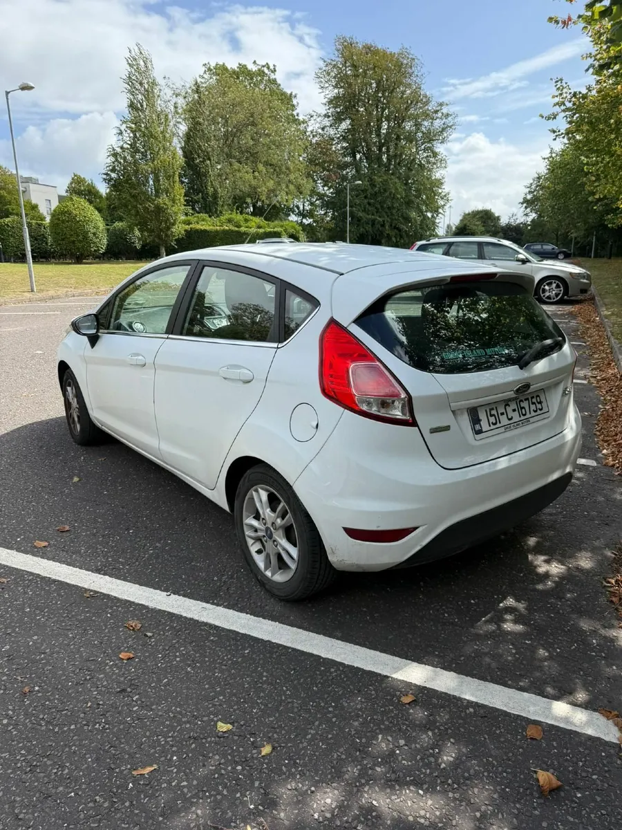 Ford Fiesta 2015 - Image 3