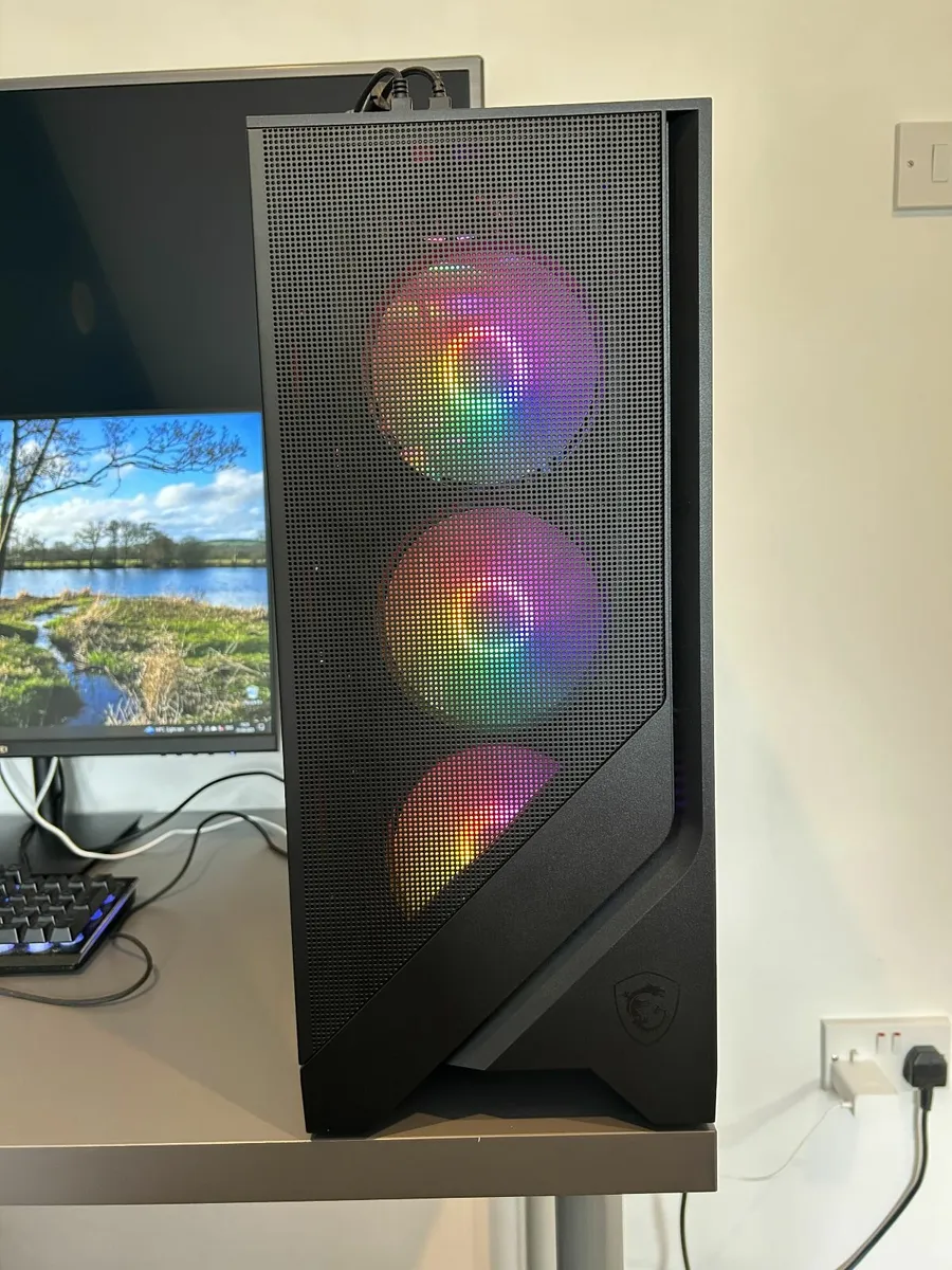 Windows 10 Gaming PC - Image 3