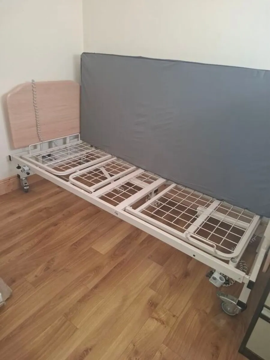 hospital bed - Image 4