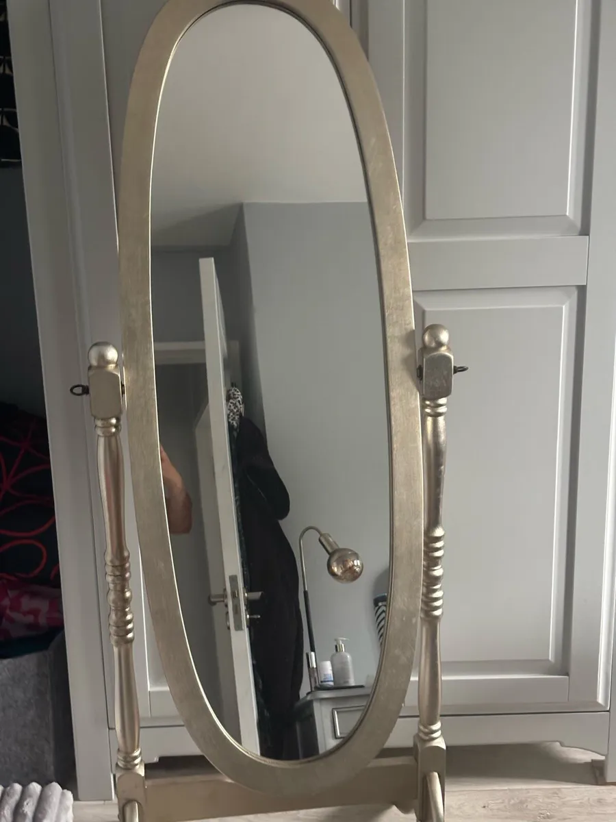 Mirror - Image 4