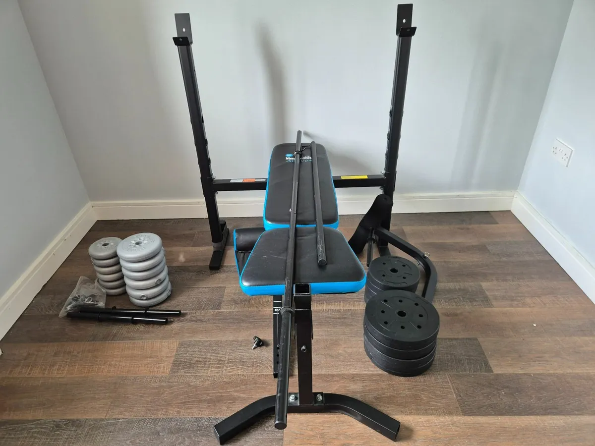Foldable weight lifting bench and 50kg weight set - Image 3