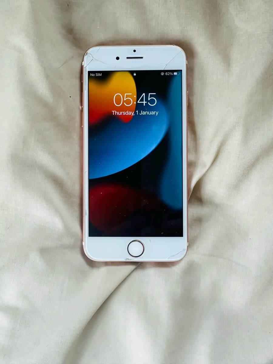 Apple IPhone 6s- Rose Gold - Image 3