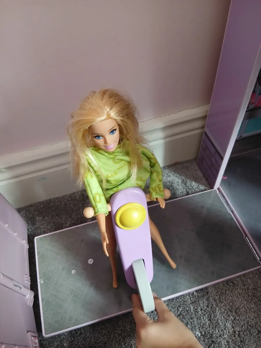 Dolls House - Image 3
